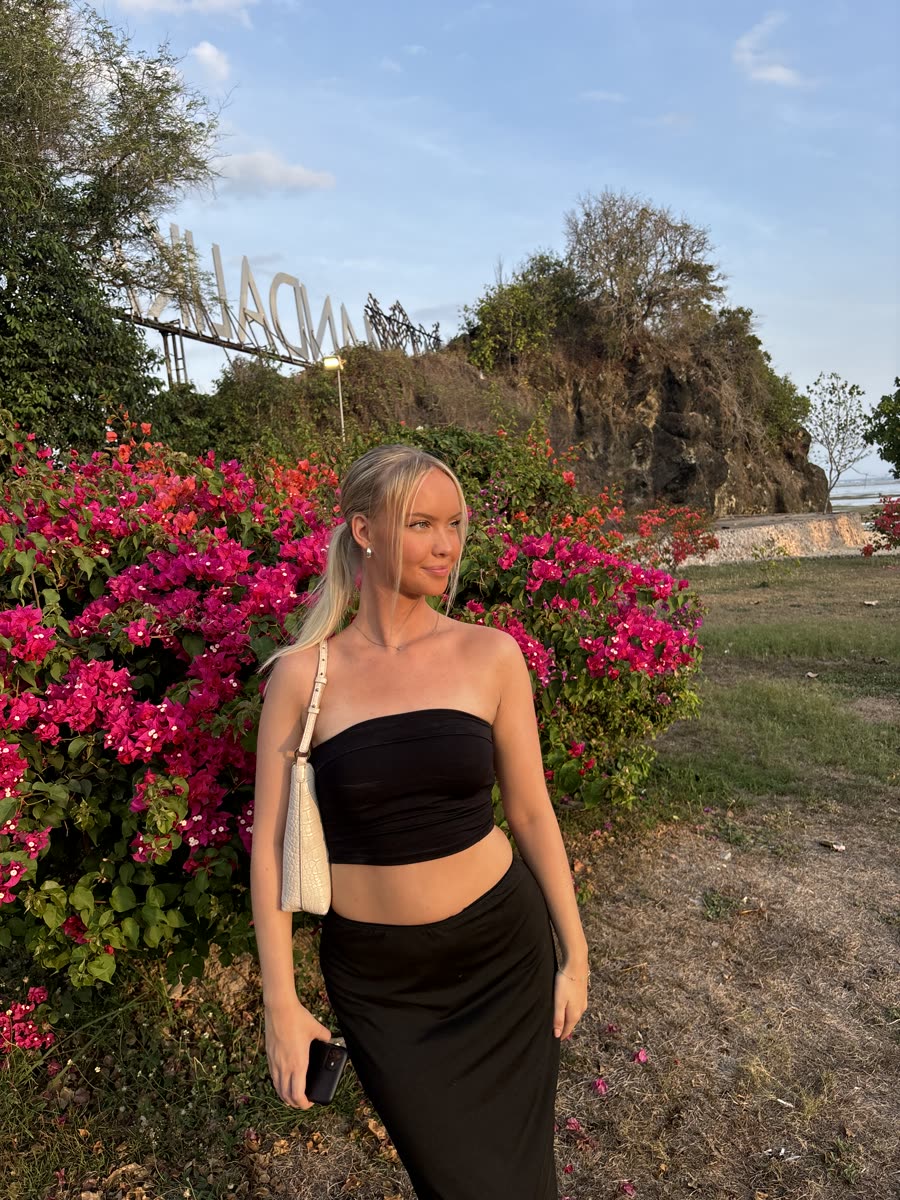 Julia Jonsson, UGC-kreatör i Stockholm